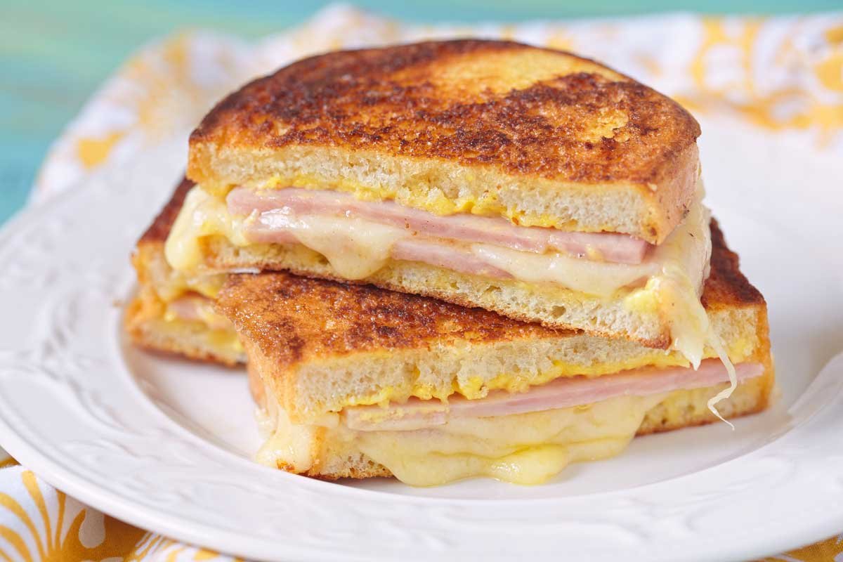 Sándwich americano desayuno práctico y con buen sabor